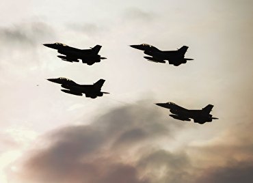 Истребители F16 НАТО. Архивное фото
