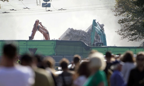 Работы по демонтажу памятника Освободителям Риги, 25 августа 2022