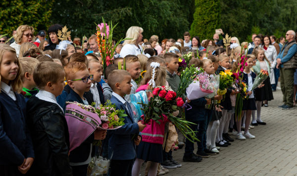 1 сентября в средней школе 88 в Риге, Латвия