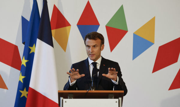 Президент Франции Эммануэль Макрон на саммите Европейского политического сообщества, 7 октября 2022