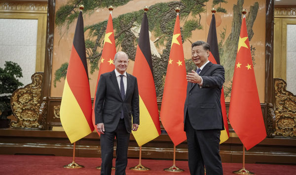 Канцлер ФРГ Олаф Шольц во время встречи с председателем КНР Си Цзиньпинем, 4 ноября 2022 год