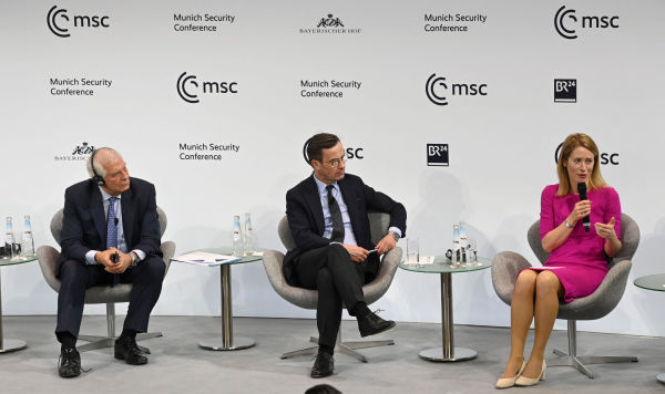 Глава европейской дипломатии Жозеп Боррель, премьер-министры Швеции и Эстонии Ульф Кристерссон и Кая Каллас на Мюнхенской конференции по безопасности, 19 февраля 2023 год, Мюнхен