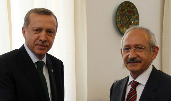 Президент Турции Реджеп Тайип Эрдоган и представитель Народного альянса Кемаль Кылычдароглу