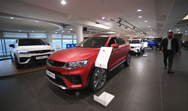 Продажа новых автомобилей GEELY TUGELLA в официальном дилерском центре Geely "АвтоСпецЦентр" в Москве