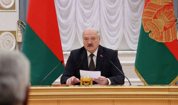 Президент Беларуси Александр Лукашенко на встрече с министрами иностранных дел государств - членов ОДКБ, 20 июня 2023