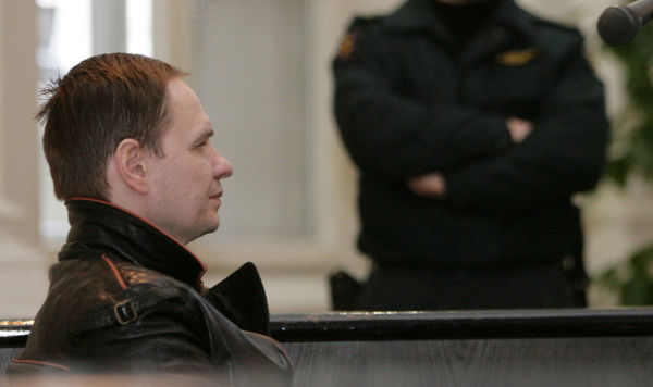 Константин Никулин перед началом процесса над ним в областном суде Вильнюса, 22 октября 2009 года