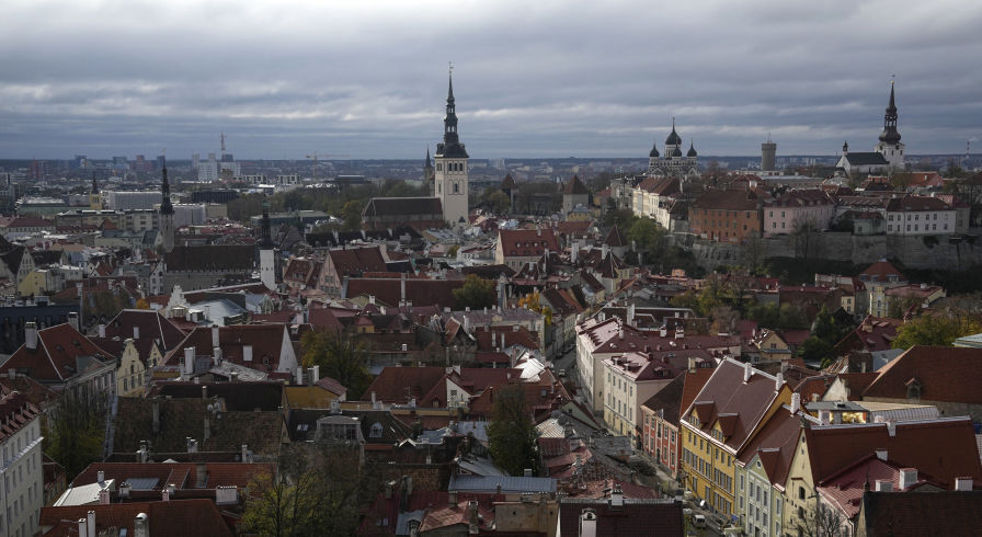 Вид на старый город в Таллине, Эстония