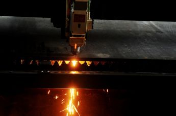 Работа металлообрабатывающего завода в Тамбове