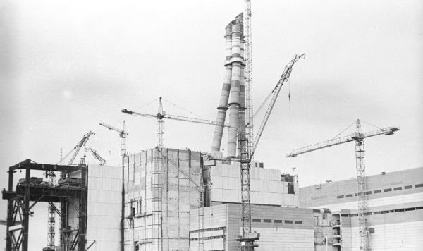 Строительство второго энергоблока Игналинской атомной электрической станцией. Литовская ССР. Остановлена 31 декабря 2009 года.