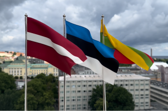 Флаги Латвии, Эстонии и Литвы