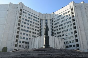 Открытие памятника  Ф.Э. Дзержинскому в штаб-квартире Службы внешней разведки РФ