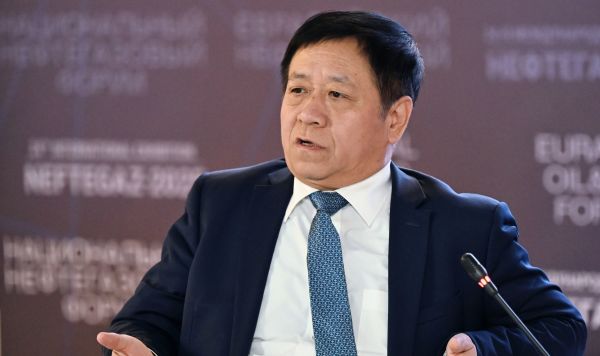 Чрезвычайный и полномочный посол Китайской Народной Республики в РФ Чжан Ханьхуэй 