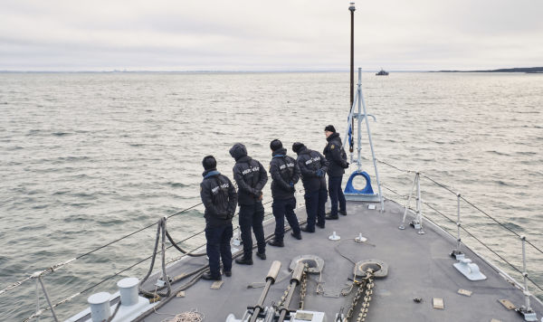 Эстонский военный корабль в Балтийском море Эстонский военный корабль в Балтийском море