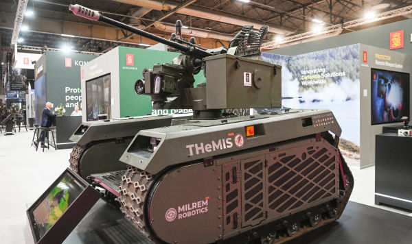 Наземный беспилотник THeMIS от Milrem Robotics на выставке Eurosatory Defense and Security expo, 21 июня, 2024 г.