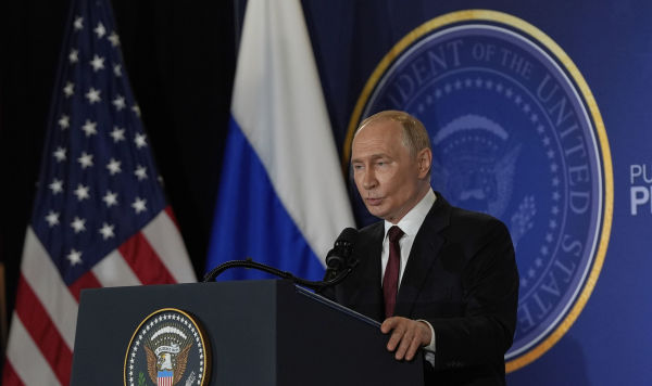 Президент России Владимир Путин на пресс-конференции после встречи с Дональдом Трампом, 15 августа, 2025 г.