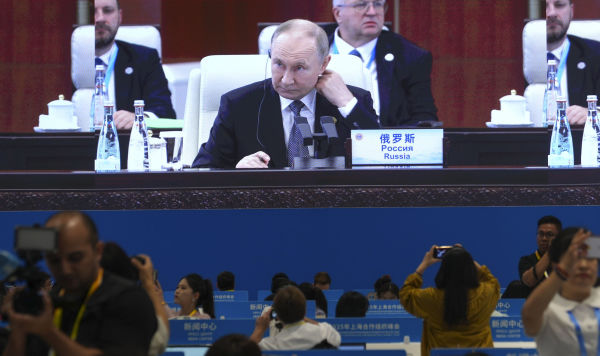 Президент России Владимир Путин на церемонии открытия саммита ШОС в Китае, 1 сентября 2025 г.