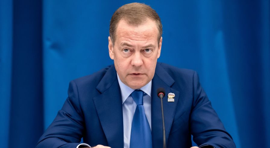 Дмитрий Медведев 