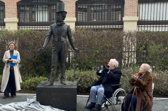 Открытие памятника поэту А. С. Пушкину в Париже