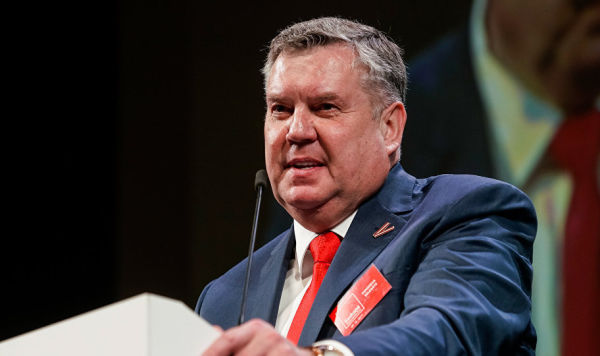 Янис Урбанович на съезде партии Согласие Янис Урбанович на съезде партии Согласие