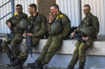 Силы обороны Эстонии совместно с союзниками НАТО во время военных учений "Весенний шторм"