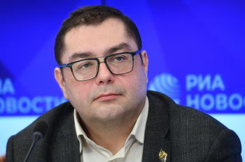 Руководитель исследовательских программ Фонда "Историческая память" Владимир Симиндей