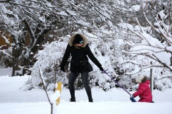 Женщина с ребенком