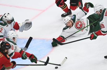 Хоккей. КХЛ. Матч "Авангард" – "Ак Барс"