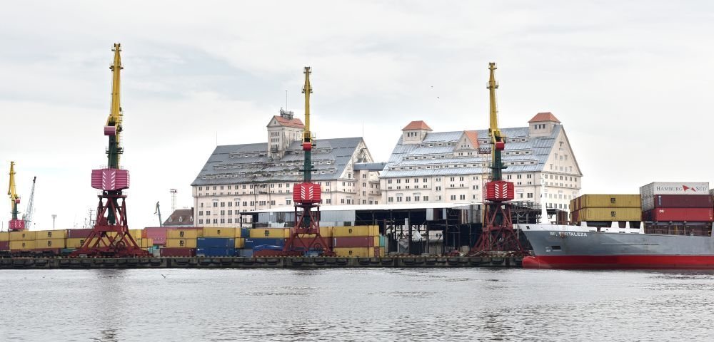 Порт Калининград.