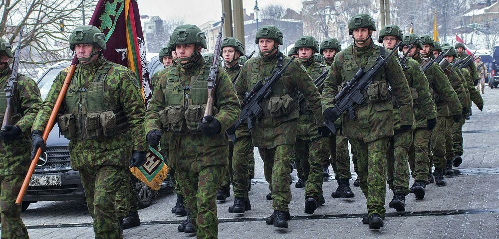 Литовские военные.