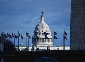 Вид на Капитолий в Вашингтоне.