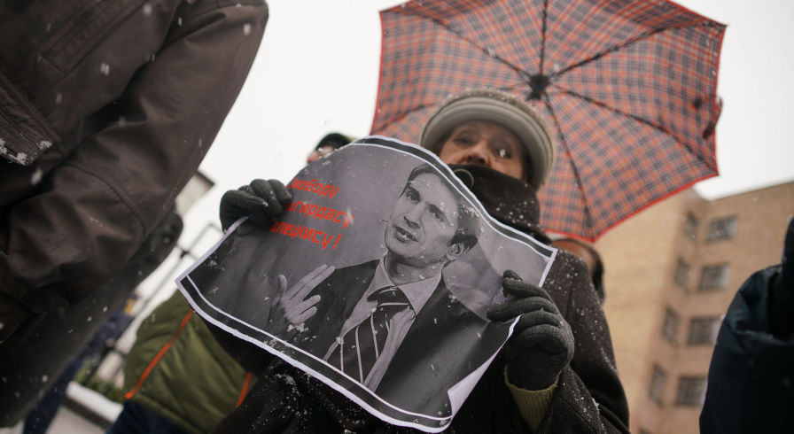 Пикет у посольства Литвы в Риге в защиту Альгирдаса Палецкиса, 14 января 2019