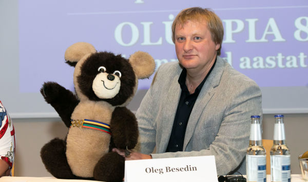 Режиссер Олег Беседин в клубе Импрессум Режиссер Олег Беседин в клубе Импрессум